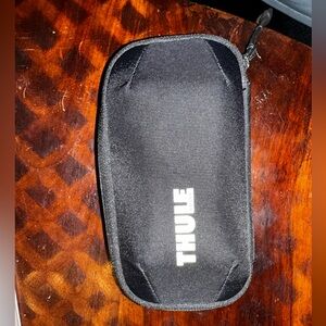 Thule Subterra power shuttle mini